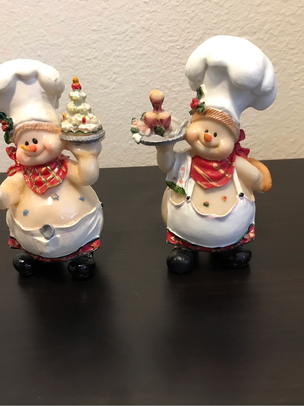 Holiday Chef Snowman Figurine Pair - White and Red Holiday Decor